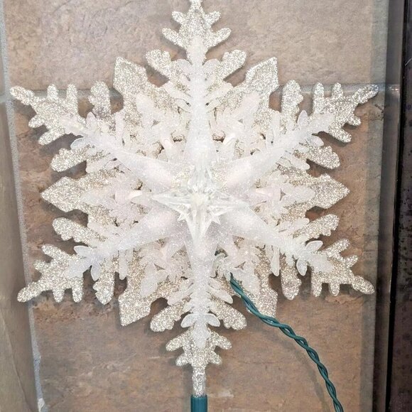 GE Silver Snowflake 19 Light Christmas Tree Topper - Picture 1 of 5